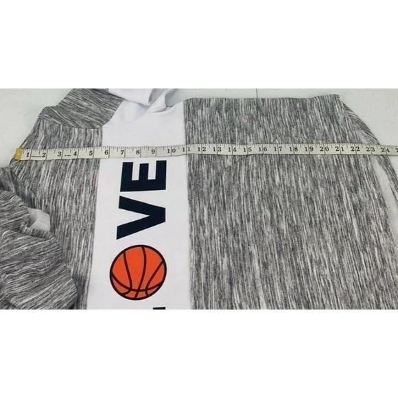 Love Basketball Gray Pull Over Hoodie Size Small - Picture 8 of 9